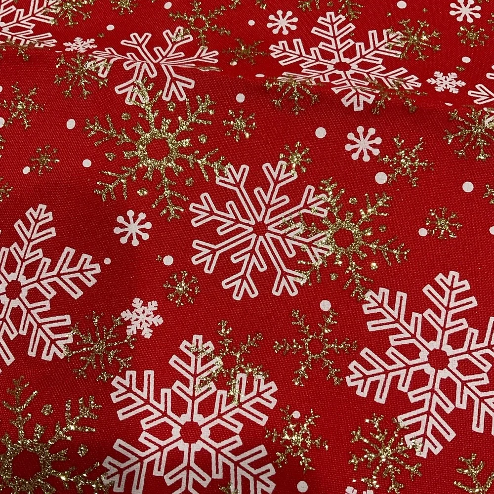 ☀️☀️☀️NWT Christmas Table Runner Black/White/Gold, 72”x 14”